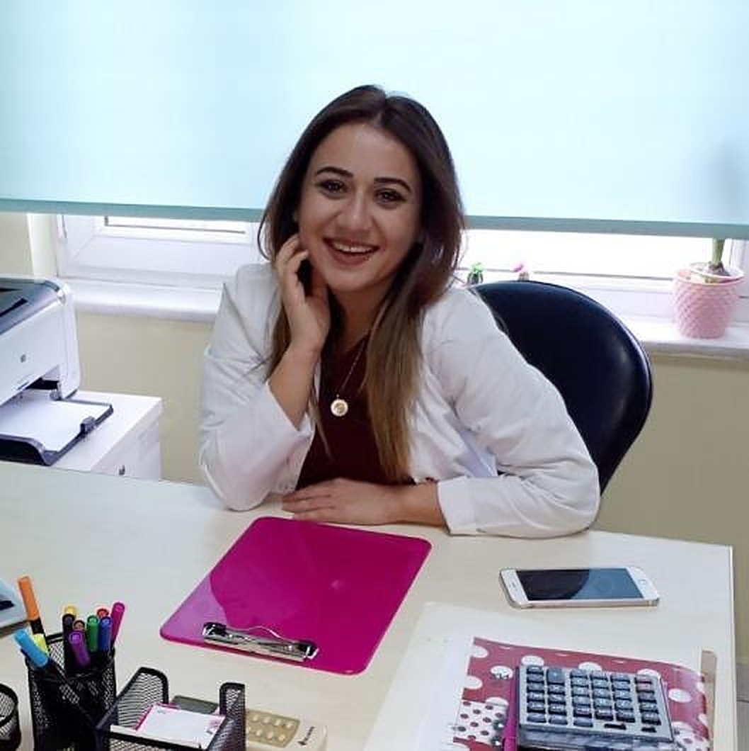 Diyetisyen Tuğçe Sözer